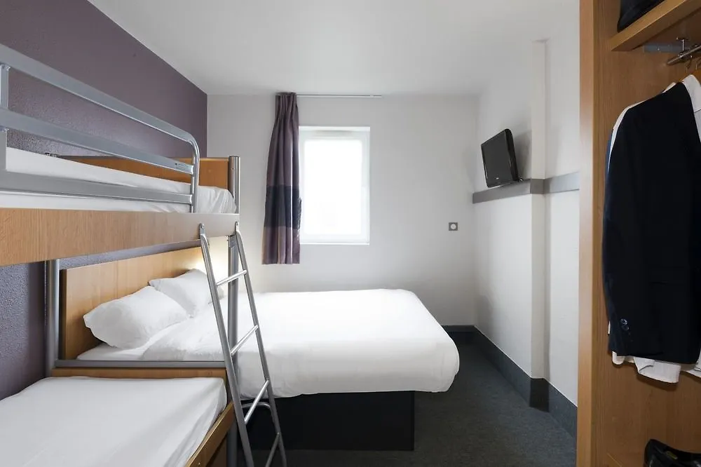 B&B Hôtel Rennes Est Cesson Sévigné 2*, Cesson-Sévigné